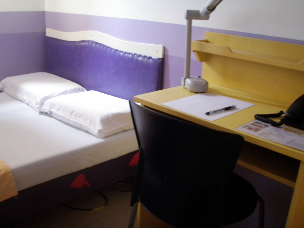 Anthurium Inn Lapu-Lapu City Bagian luar foto