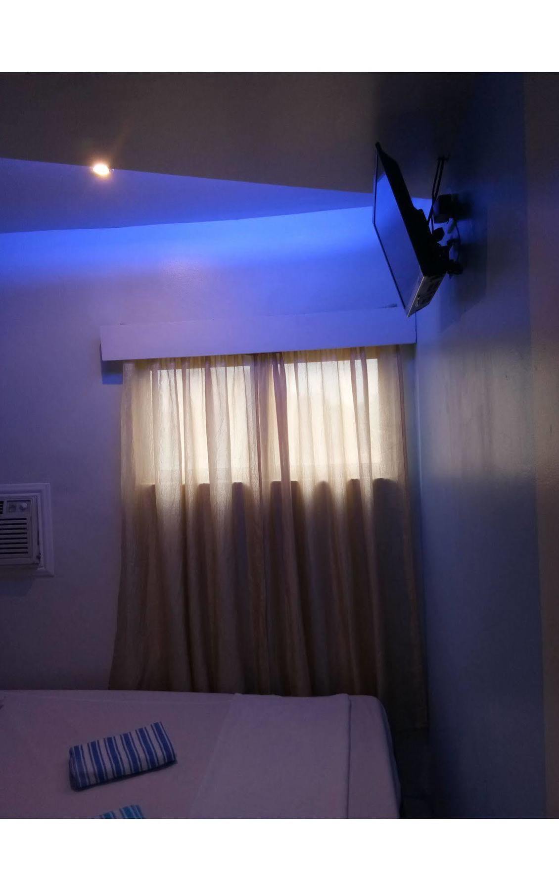 Anthurium Inn Lapu-Lapu City Bagian luar foto